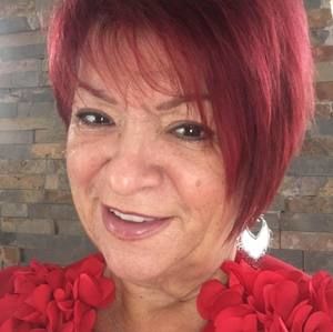 Meet your Posher, Diane